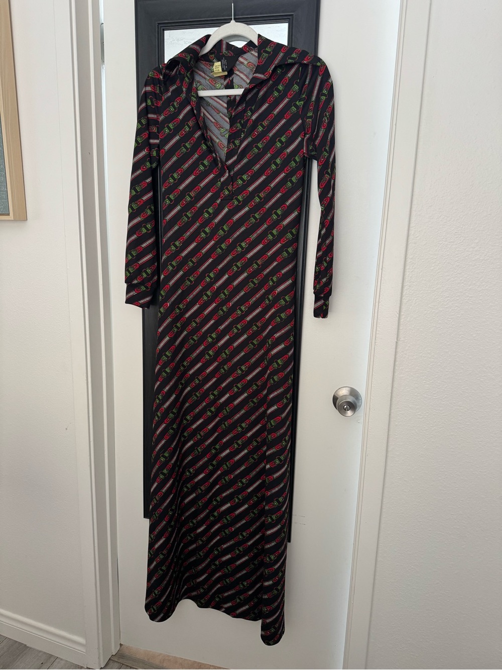 Vintage joy stevens Black Long Sleeve Maxi Dress with Red & Green Stripe Print